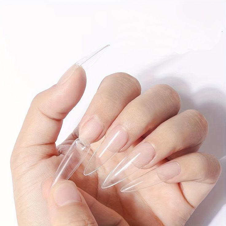 Why Remy Belle Soft Gel Tips Are the Best Choice for Nail Art Enthusiasts