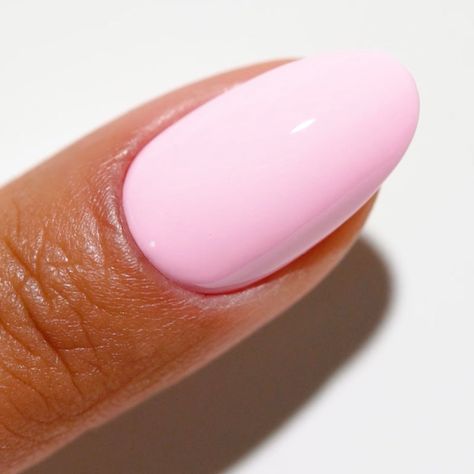 The Remy Belle Difference: What Sets Our Gel Polish Formulas Apart